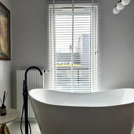 Mieszczanska 25 - Self Check-in 20h - Parking & Lift דירה ורוצלב