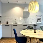 Mieszczanska 25 - Self Check-in 20h - Parking & Lift * Вроцлав