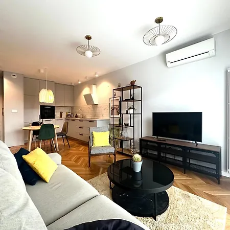 Апартаменти Mieszczanska 25 - Self Check-in 20h - Parking & Lift Вроцлав