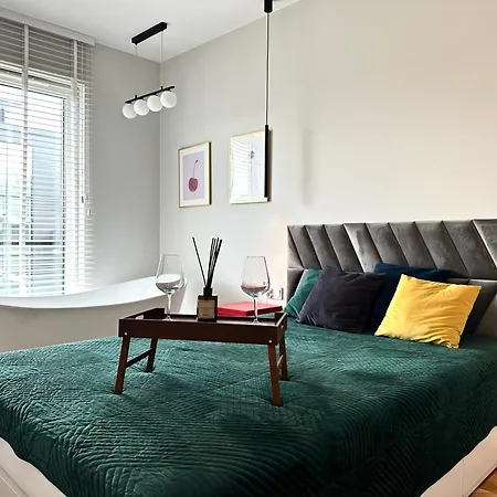 Mieszczanska 25 - Self Check-in 20h - Parking & Lift * Вроцлав